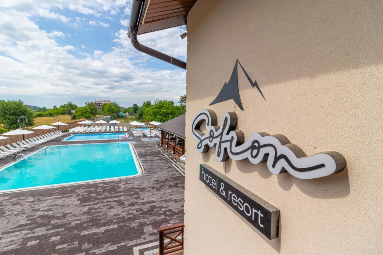 Sofion Hotel&Resort Solotvyno Eksteriør bilde