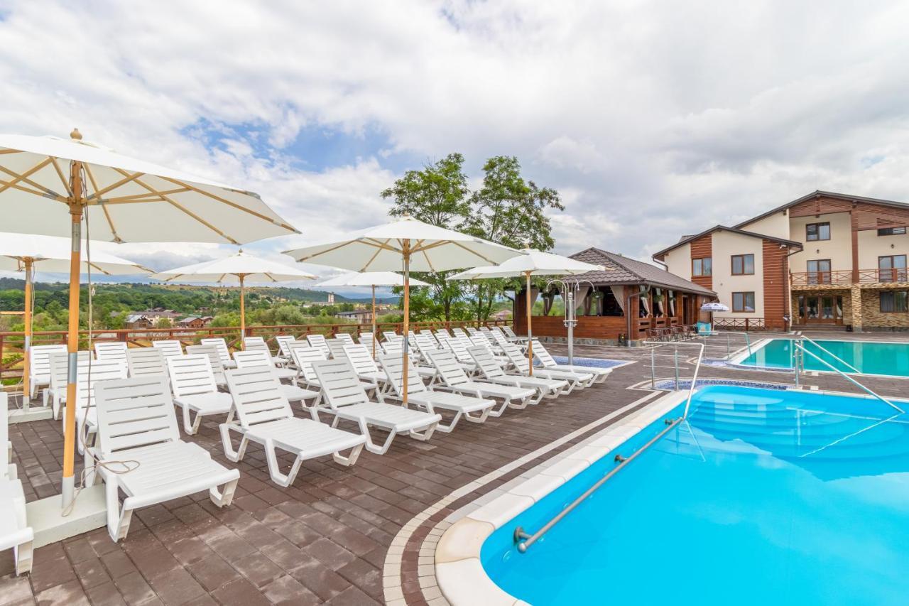 Sofion Hotel&Resort Solotvyno Eksteriør bilde