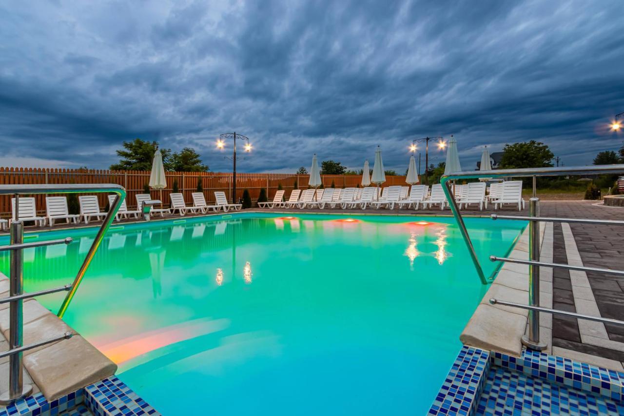 Sofion Hotel&Resort Solotvyno Eksteriør bilde